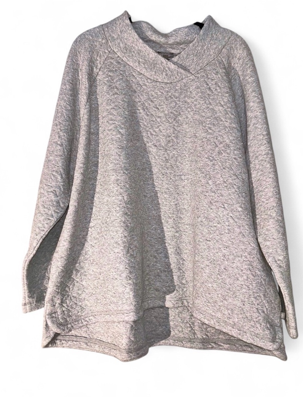 Cozy Quilted Pullover Sweater in Light Gray